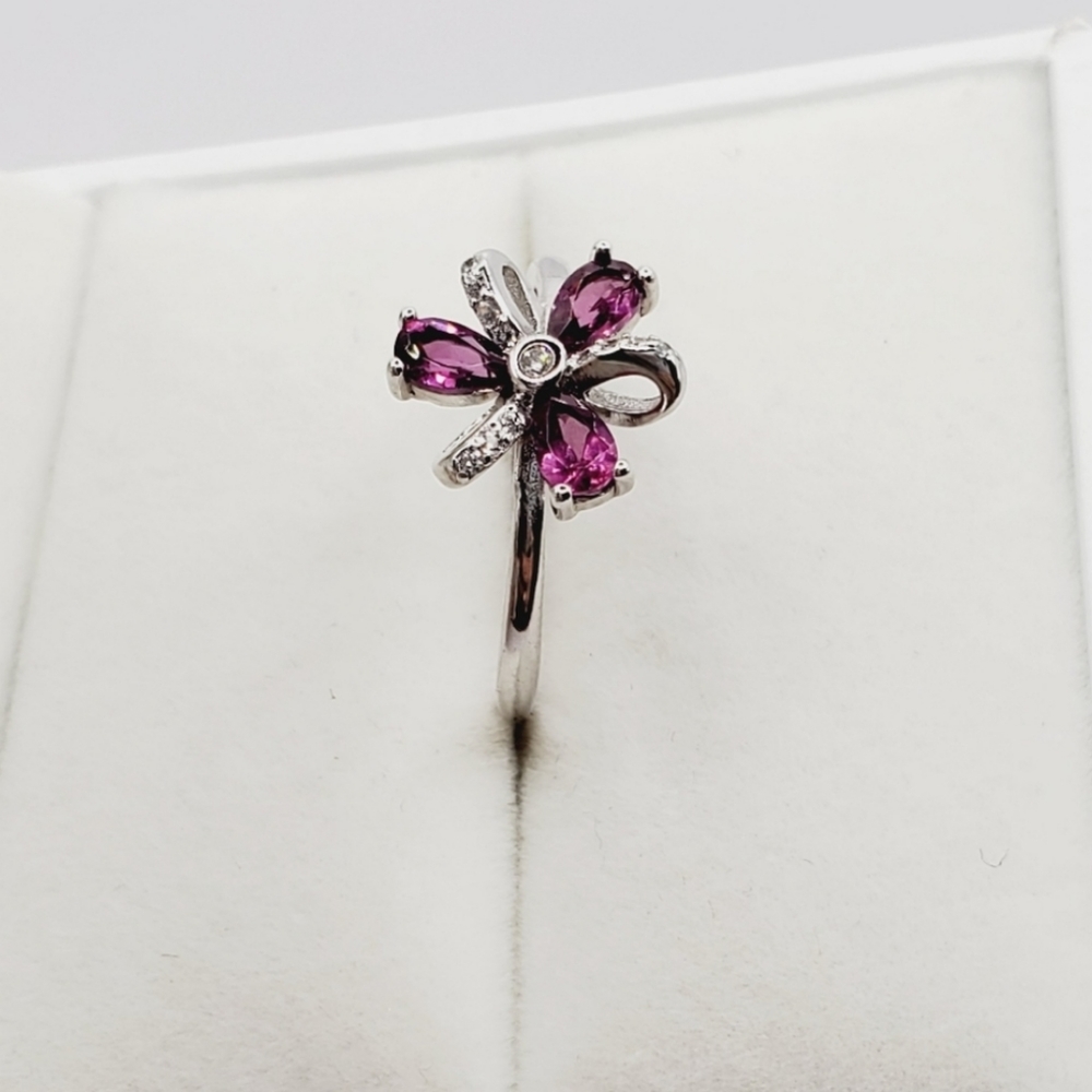 Garnet Ring - Picture 3 of 3